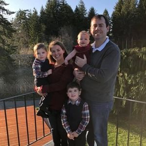 Meet your Posher, Alisa